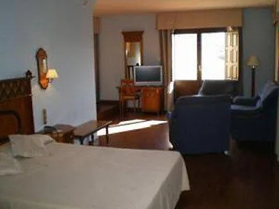 Hotel Plaza Nueva *